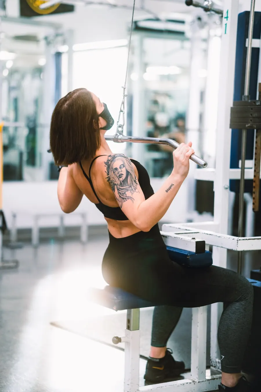 Personal trainer preparing a coaching session